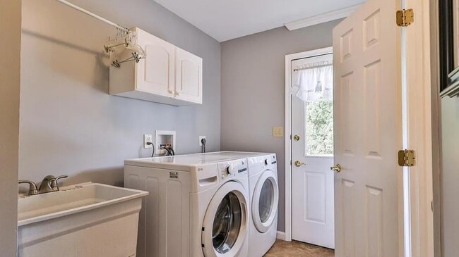 Photo - 4165 Cartier Dr