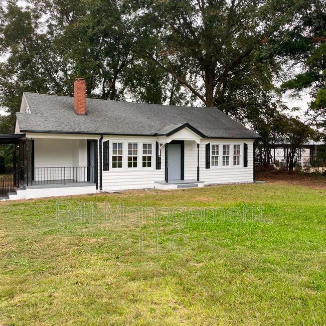 Photo - 629 E Mcintosh Rd House