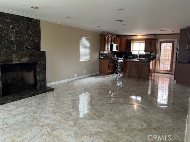 Photo - 135 Flower St