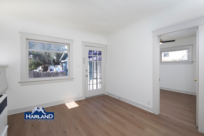 Photo - 4419 Mississippi St