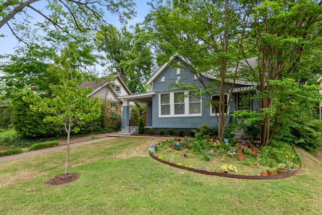 Photo - 282 Hawthorne St