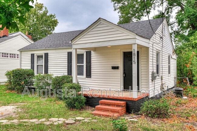 Photo - 1815 McDowell St