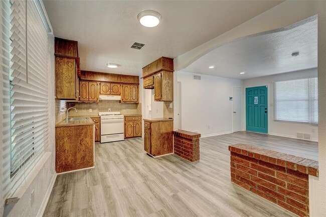 Photo - 817 Stahl Dr