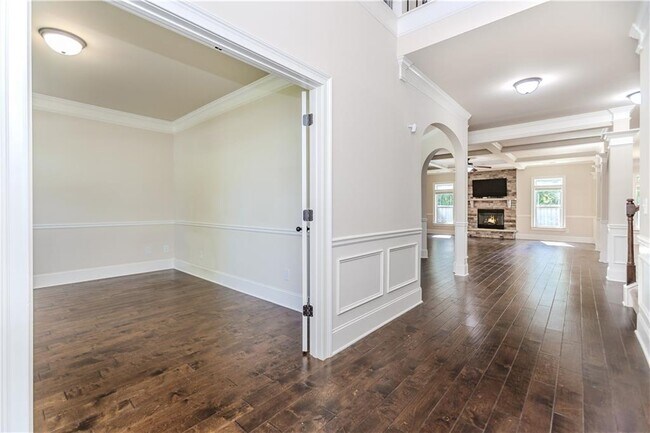 Photo - 6354 Brookridge Dr