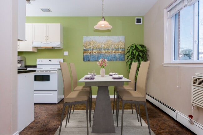 Photo - Prince Randolph Apartments Unit 844