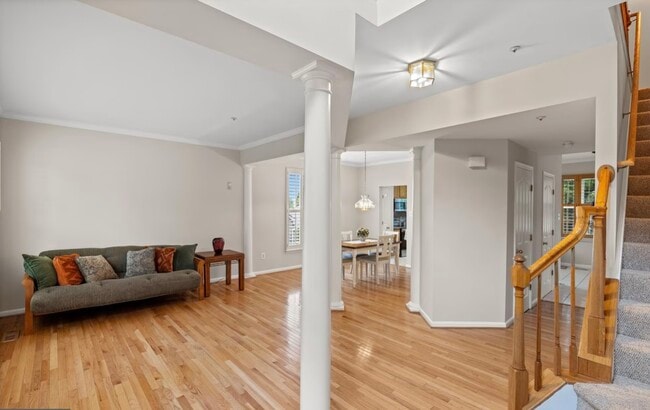 Photo - 5714 Silk Tree Dr