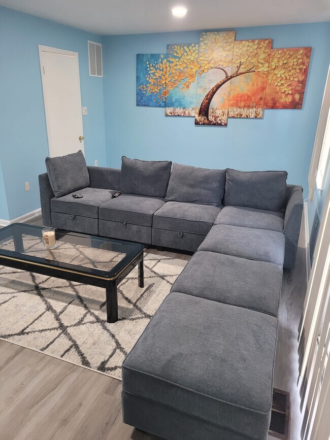14818 Belle Ami Dr