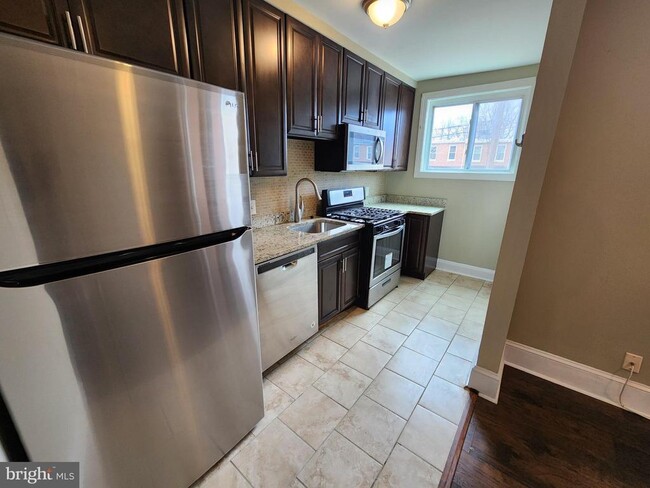 Photo - 3316 Ramona Ave Townhome