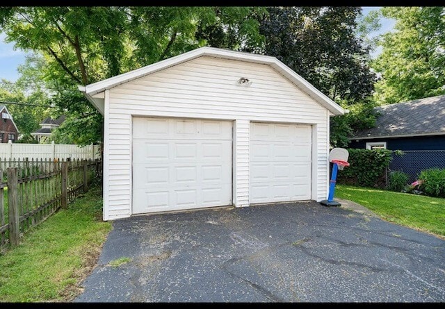 Photo - 564 Shroyer Rd