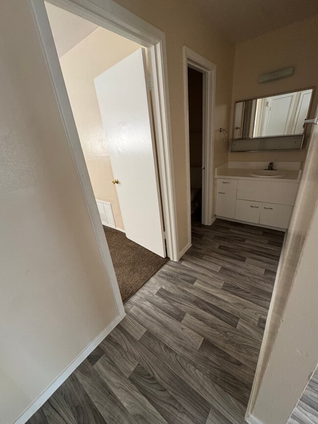 Photo - 103 Andrews St Unit 209