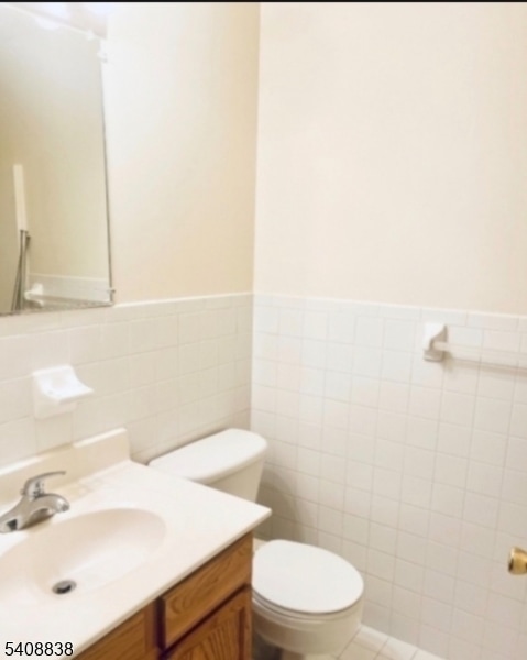 Photo - 64 Isabella Ave