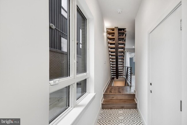 Photo - 113 Olive St