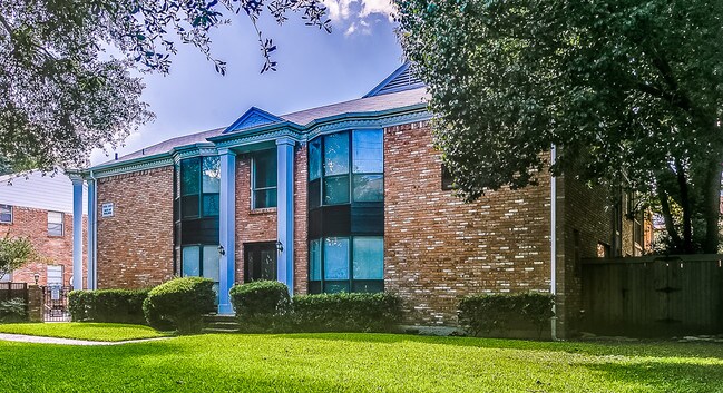 Photo - 4701 McKinney Ave