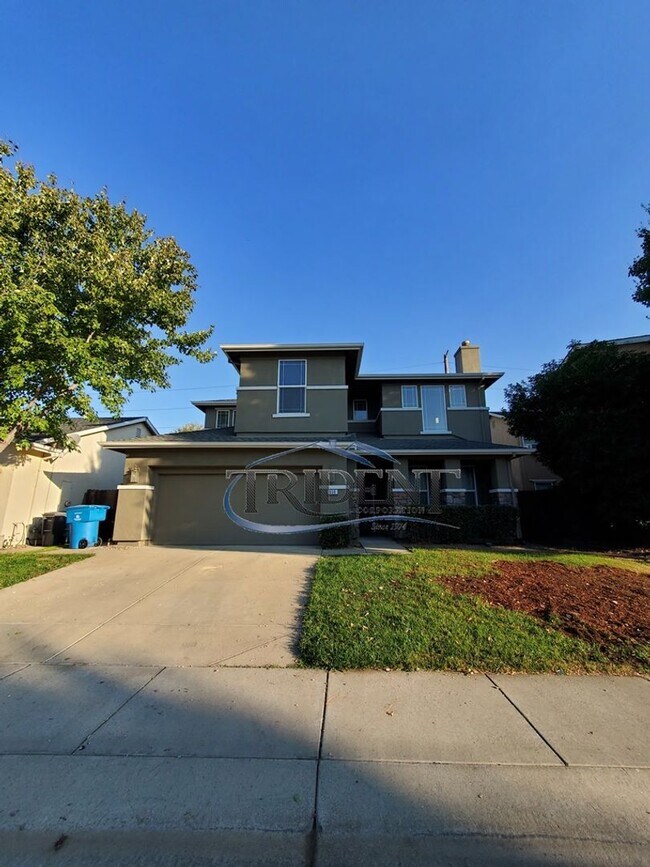 Photo - Two Weeks Free Move-in Special!