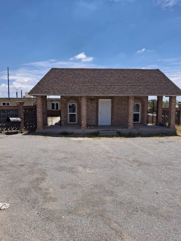 Building Photo - 4016 Tompkins Rd Unit 4