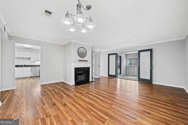 Building Photo - 717 Beaufort Cir