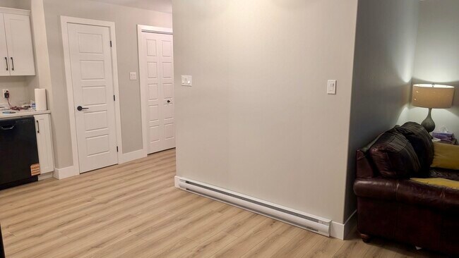 Photo - 72 Reddy Dr Unit A