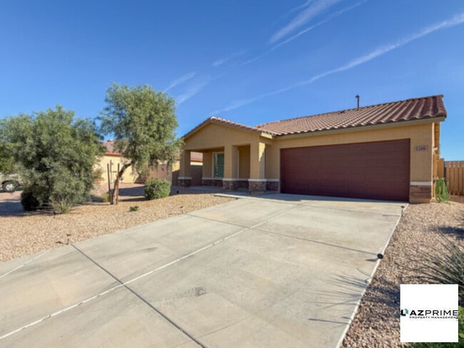 Building Photo - Imagine Cming Hme to This Stunning, New, Partially Furnished 4/2 gem in the Highly Sought-after Park