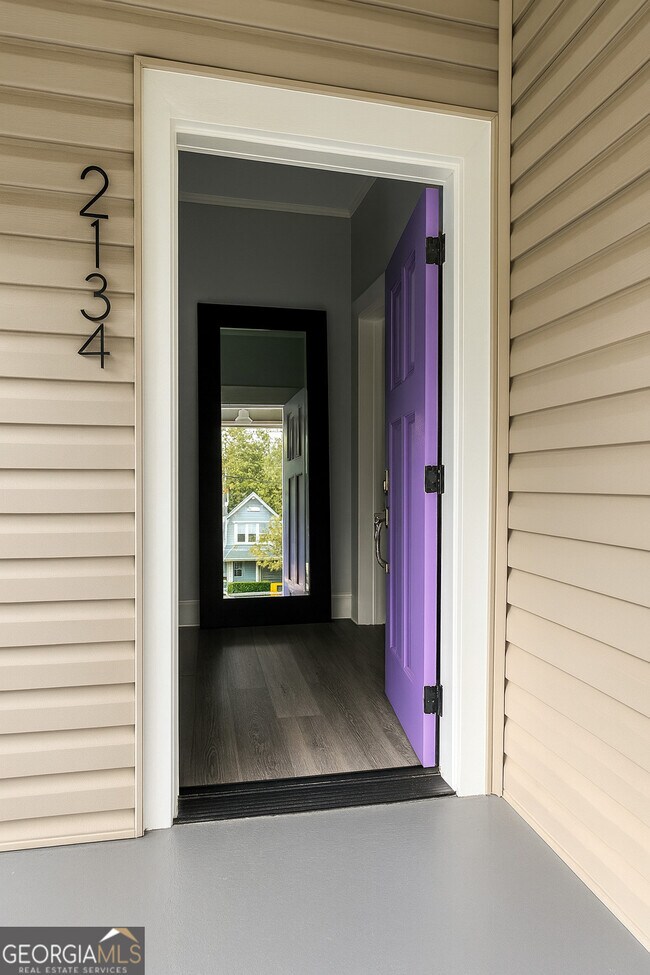 Photo - 2134 Main St NW