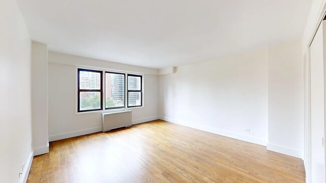 Photo - 220 E 63rd St Unit 12N