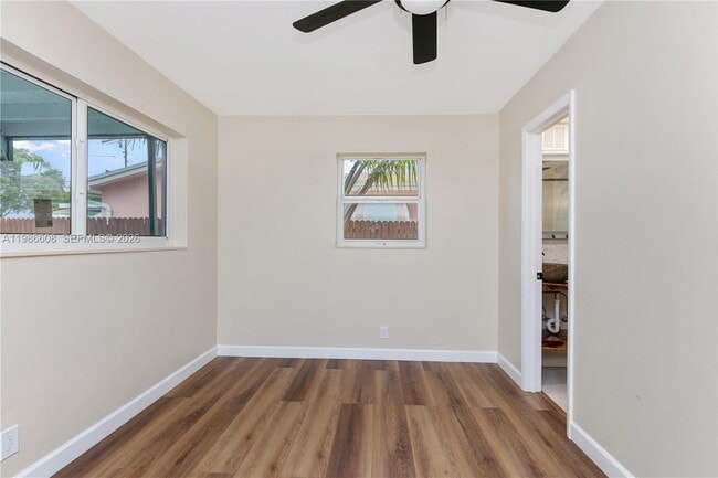 Photo - 1507 Harding St