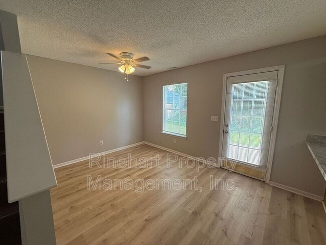 Photo - 1770 Baylor Dr