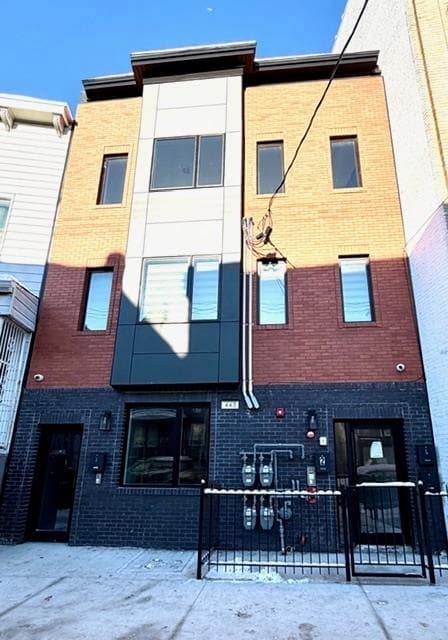 Building Photo - 443 Bergen Ave Unit 1