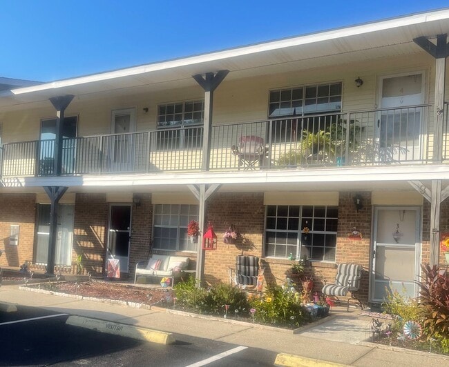 Photo - MER-Teresa Village Apartments