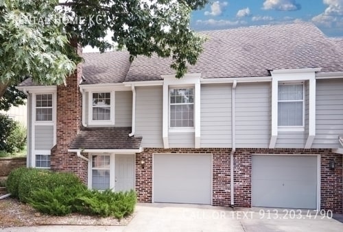 Building Photo - 5613 Riley-