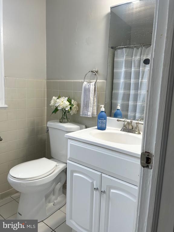 Photo - 5012 Columbia Pike Unit 3