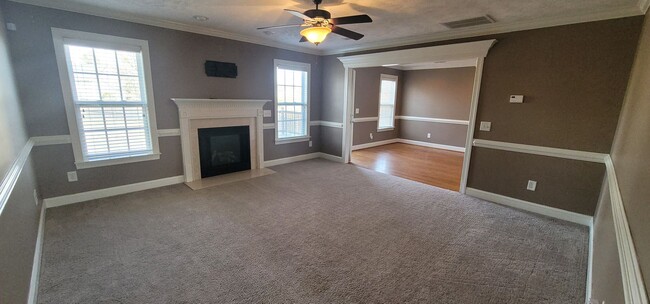 Photo - Beautiful Two-Story Home located in Asheford- Close to Fort Bragg & Minutes from Shopping/Restaur...