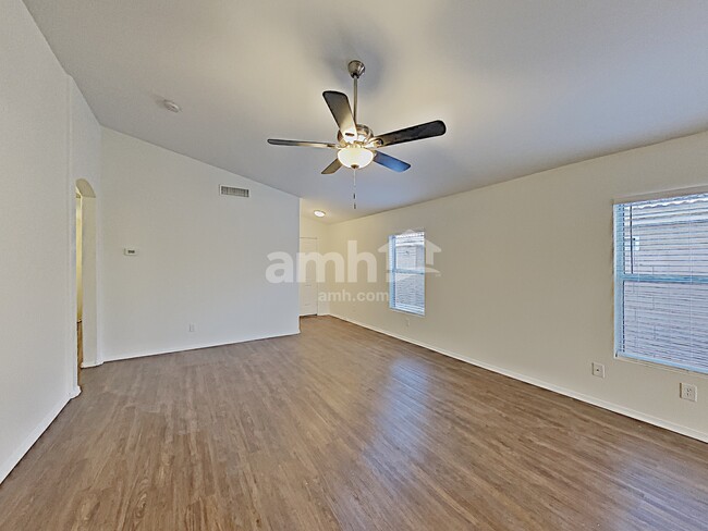 Photo - 11232 W Phillip Jacob Dr