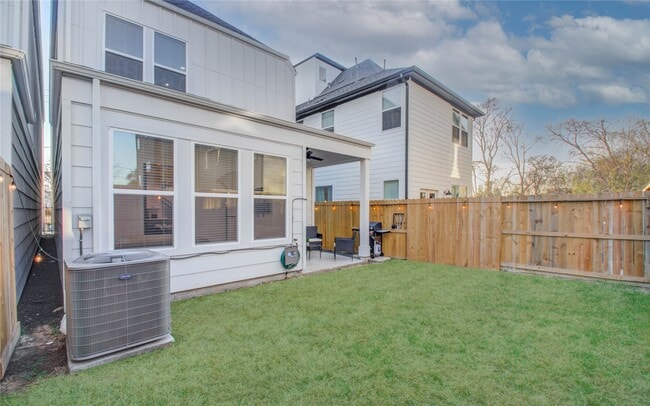 Photo - 4109 Hare St