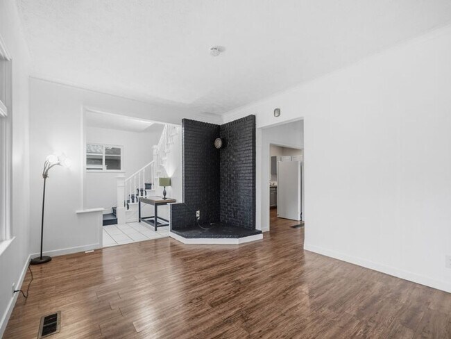 Photo - Stunning Updated Home in North Spokane | Bright Interiors, Modern Kitchen & Private Patio