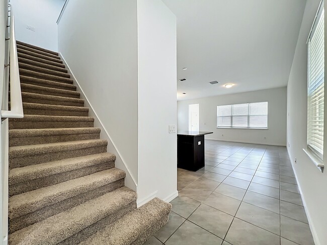 Photo - 16007 Micelli Dr