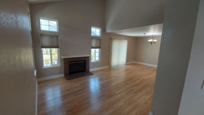 Photo - 13582 Sweetshade Way