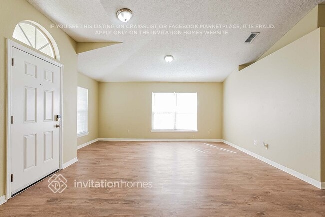 Photo - 7641 Pine Nest Ct