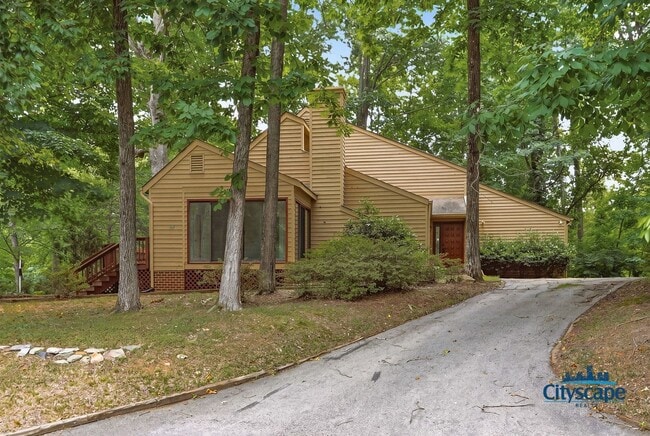 Photo - Swanky Brandermill Contemporary Home available NOW