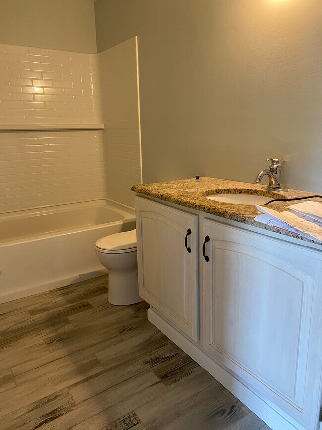 Photo - 450 W Chestnut St Unidad 450C