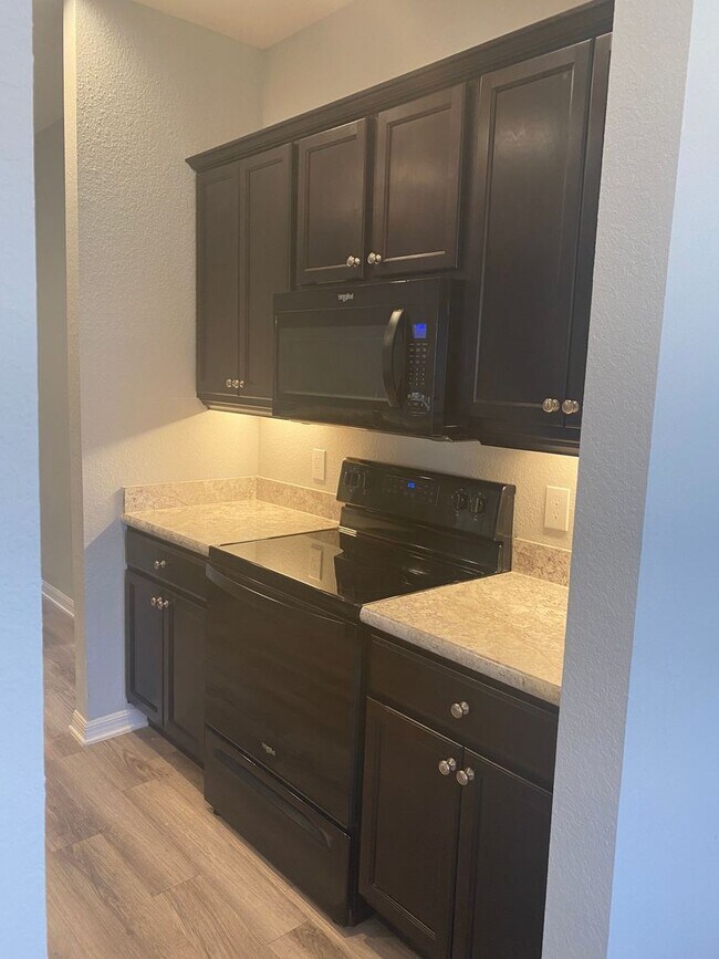 Photo - 4 Bedroom 3 Bath Waterfront Home in Gramer...