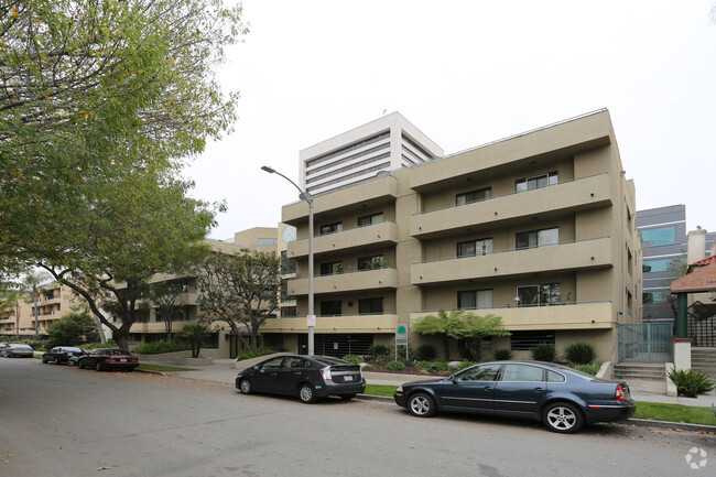 1619 Bentley Avenue, - 1619 Bentley Avenue, Apartamentos