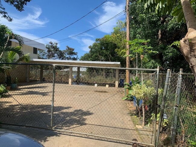 Photo - 84-857 Lahaina Street #A