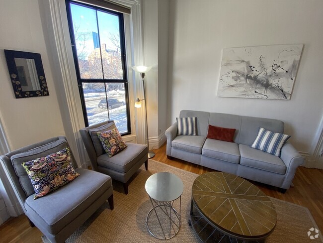 Building Photo - 670 Tremont St Unit 3 Rental