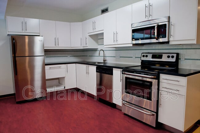 Photo - 110 Campbell Ave SE Unidad SW 203