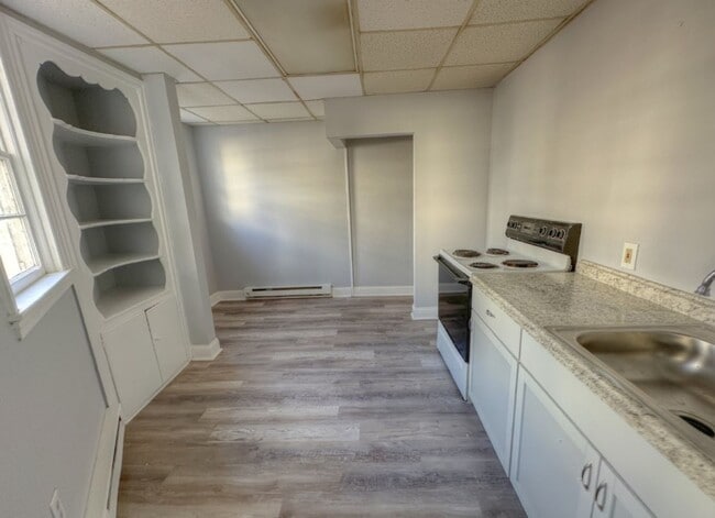 Photo - 321 W Broad St Unit 1