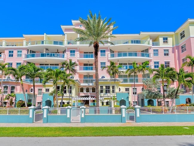 Photo - 2051 SE 3rd St Unidad th11