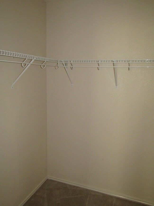 Photo - 408 N Cascades Ave