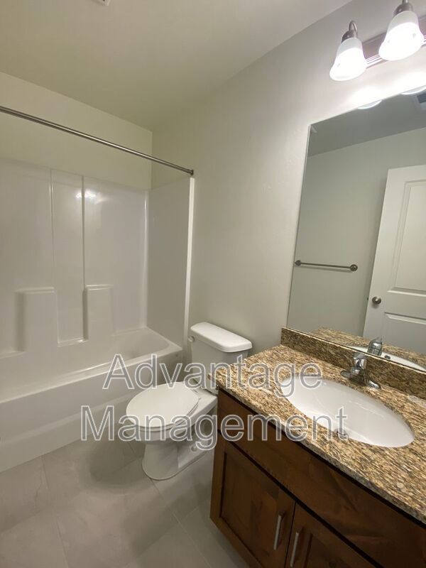 Photo - 531 S 1080 W