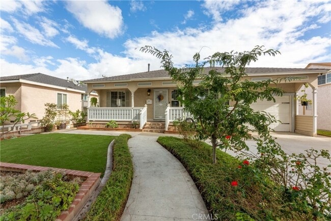 Photo - 5634 Oliva Ave