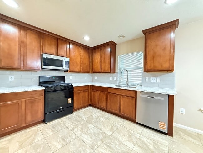 Photo - 12811 Mills Breeze Dr